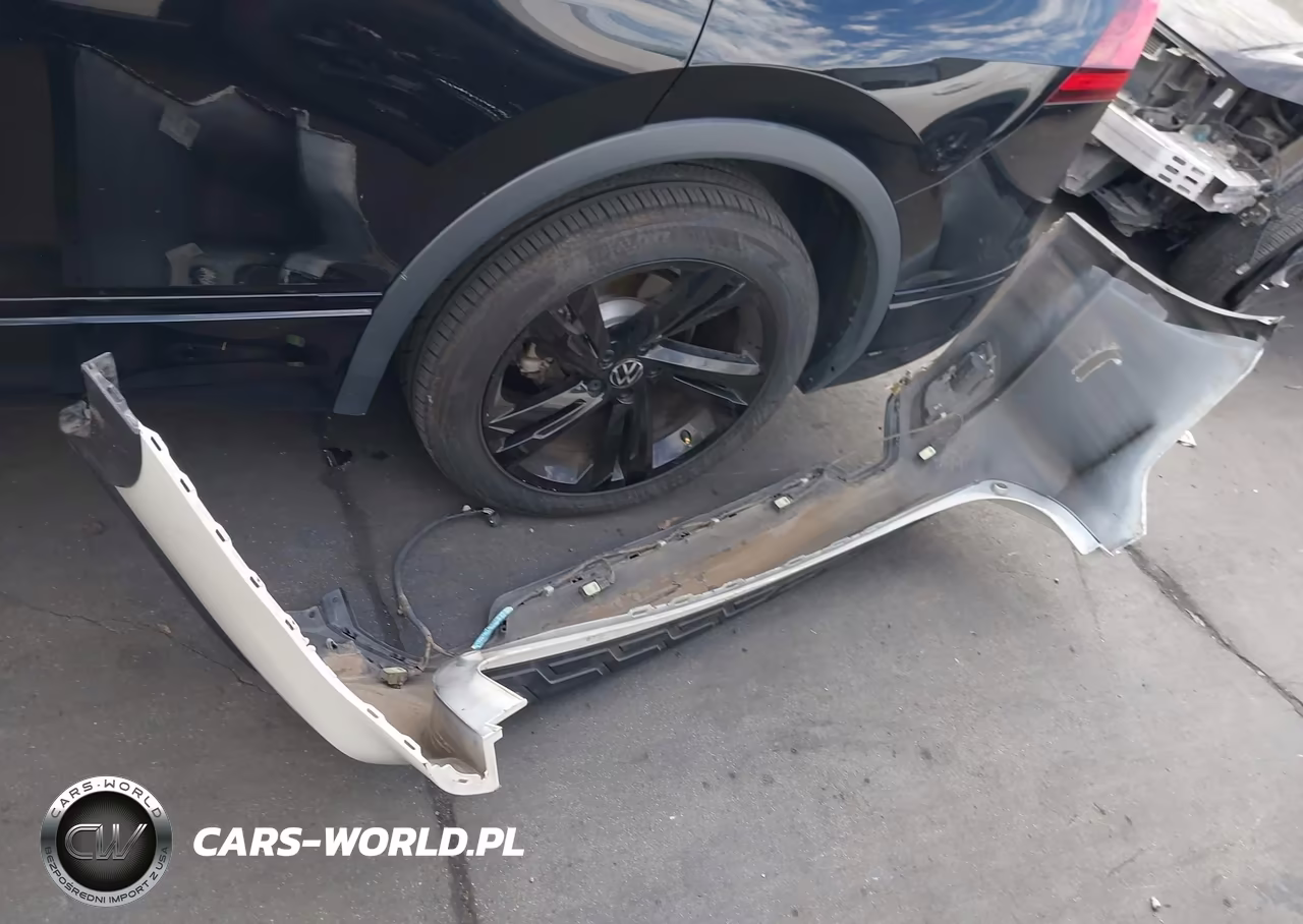2019 Subaru Forester Sport VIN:JF2SKAKC4KH567379 - 12