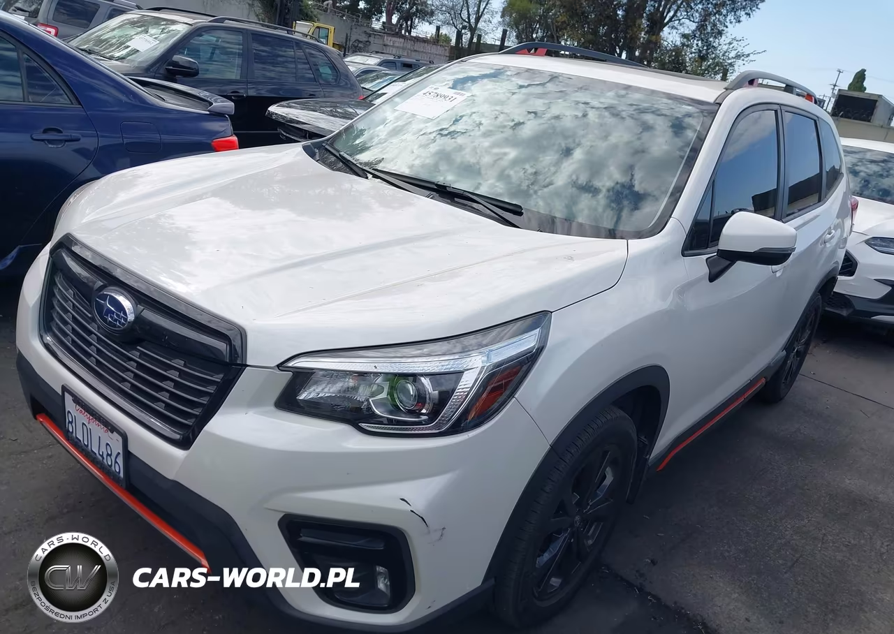2019 Subaru Forester Sport VIN:JF2SKAKC4KH567379 - 2