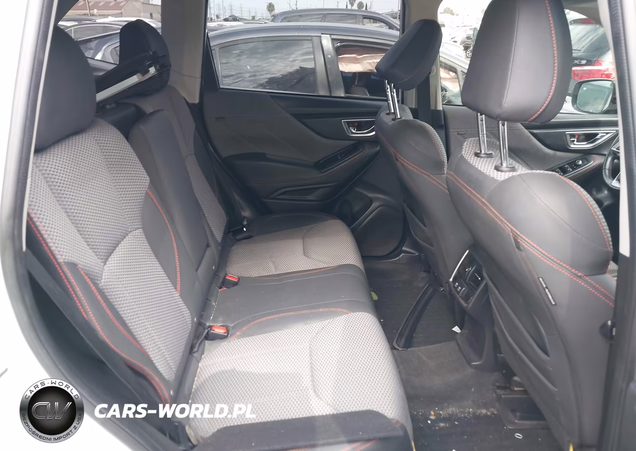 2019 Subaru Forester Sport VIN:JF2SKAKC4KH567379 - 8