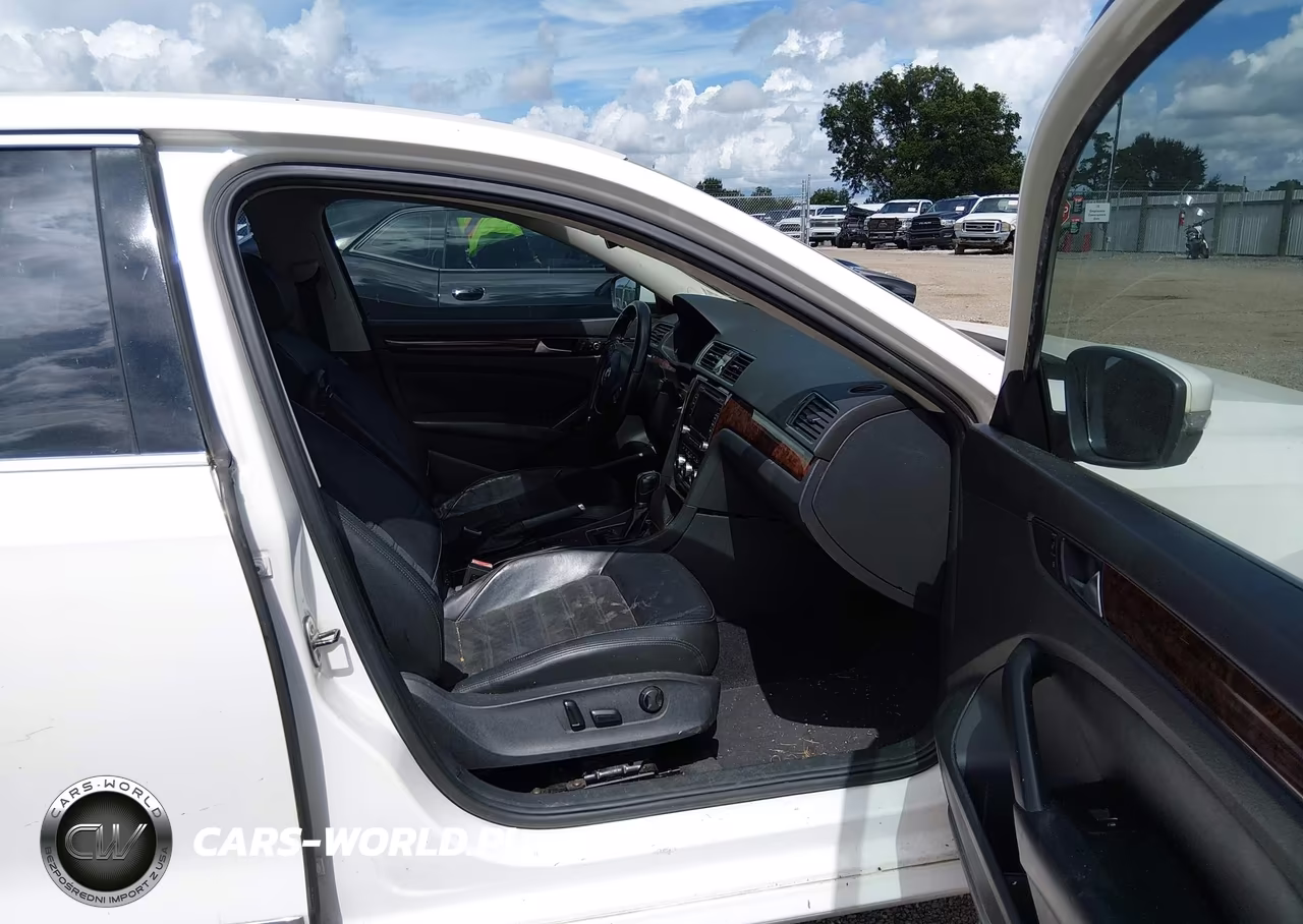 2013 Volkswagen Passat 2.0L Tdi Sel Premium VIN:1VWCN7A38DC030364 - 5