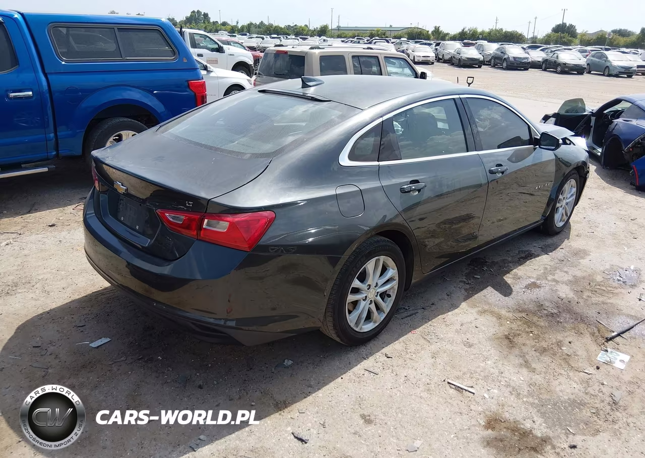 2017 Chevrolet Malibu 1Lt VIN:1G1ZE5ST2HF148469 - 4