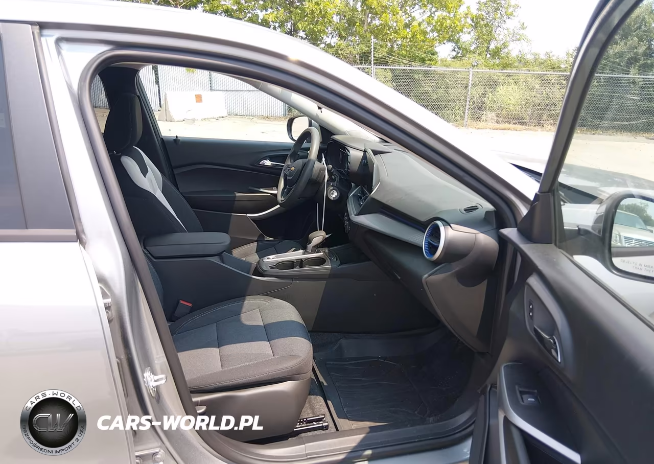 2026 Chevrolet Trax Fwd Ls VIN:KL77LFEP4TC010982 - 5