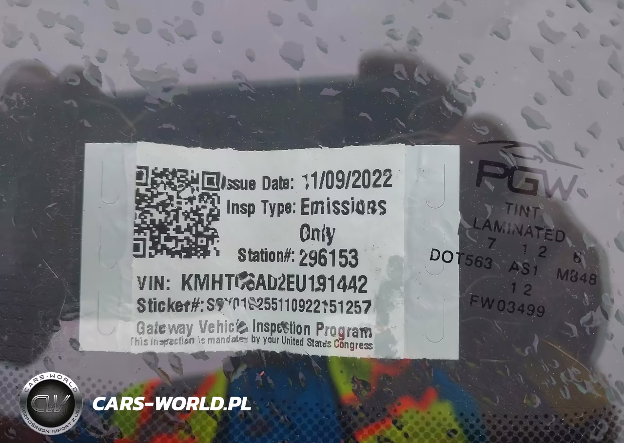 2014 Hyundai Veloster Base W-Black VIN:KMHTC6AD2EU191442 - 9