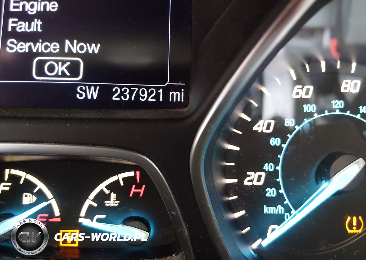 2016 Ford Escape Se VIN:1FMCU9G99GUB15107 - 16