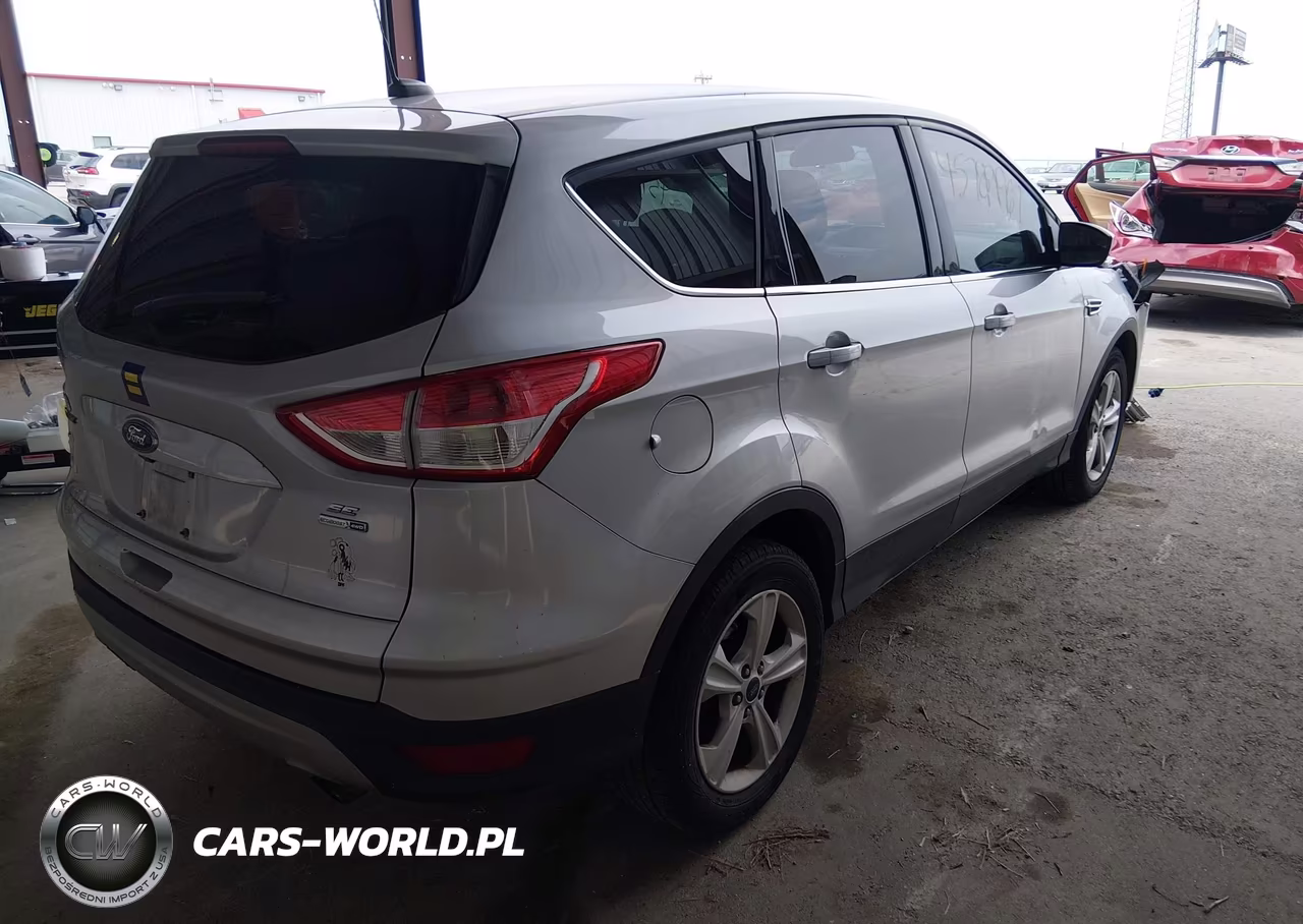 2016 Ford Escape Se VIN:1FMCU9G99GUB15107 - 4