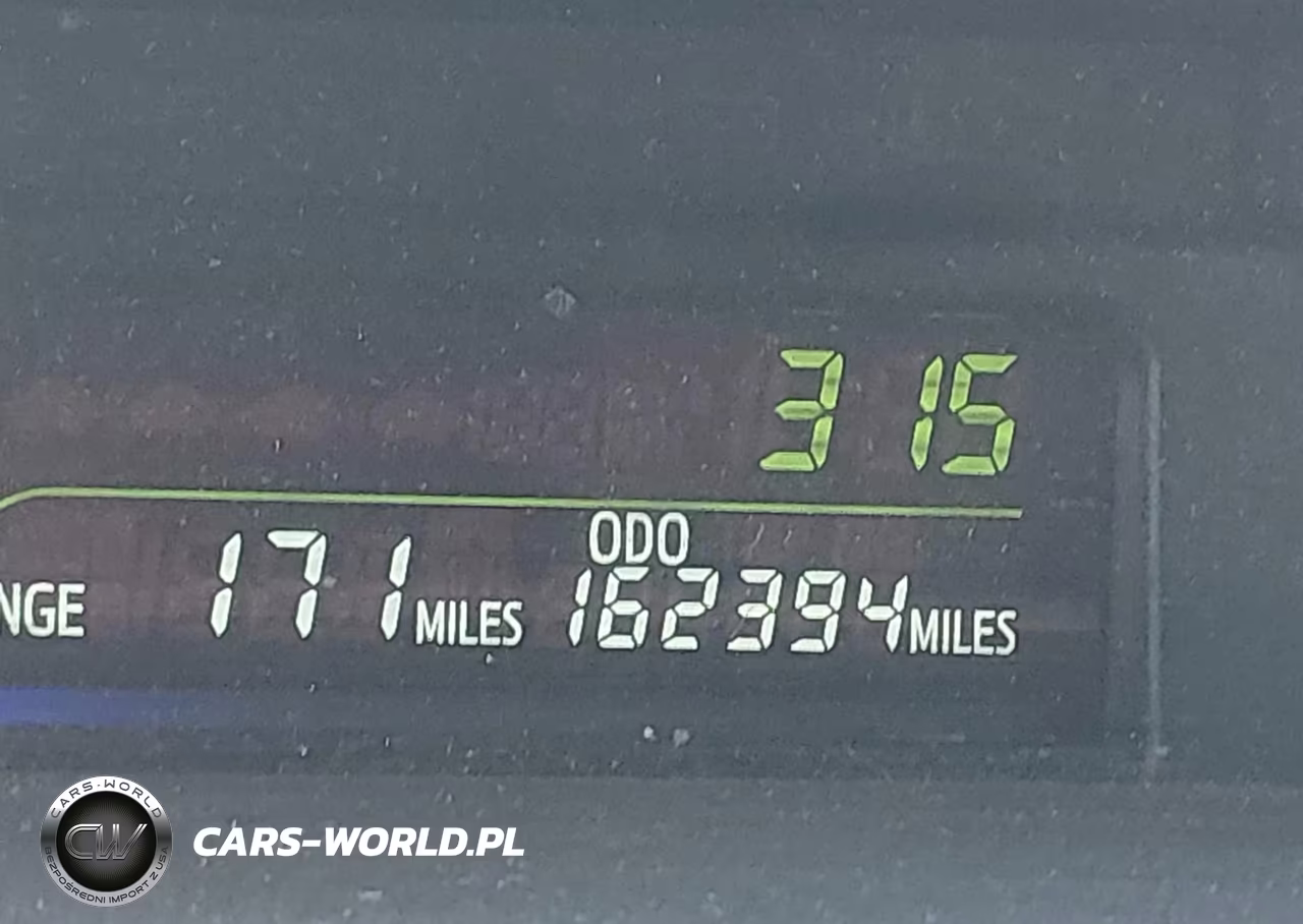 2014 Toyota Prius V Three VIN:JTDZN3EU2E3322408 - 15