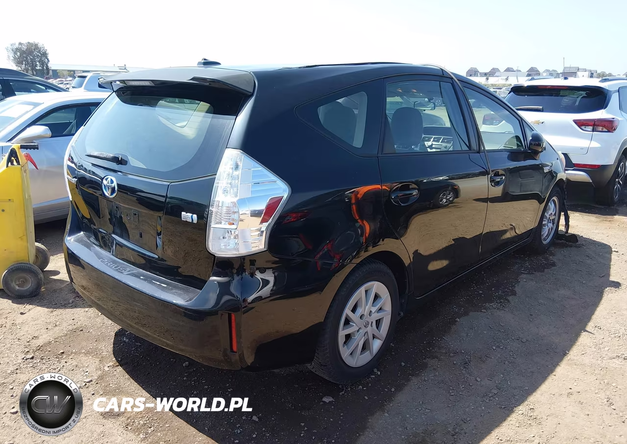 2014 Toyota Prius V Three VIN:JTDZN3EU2E3322408 - 4