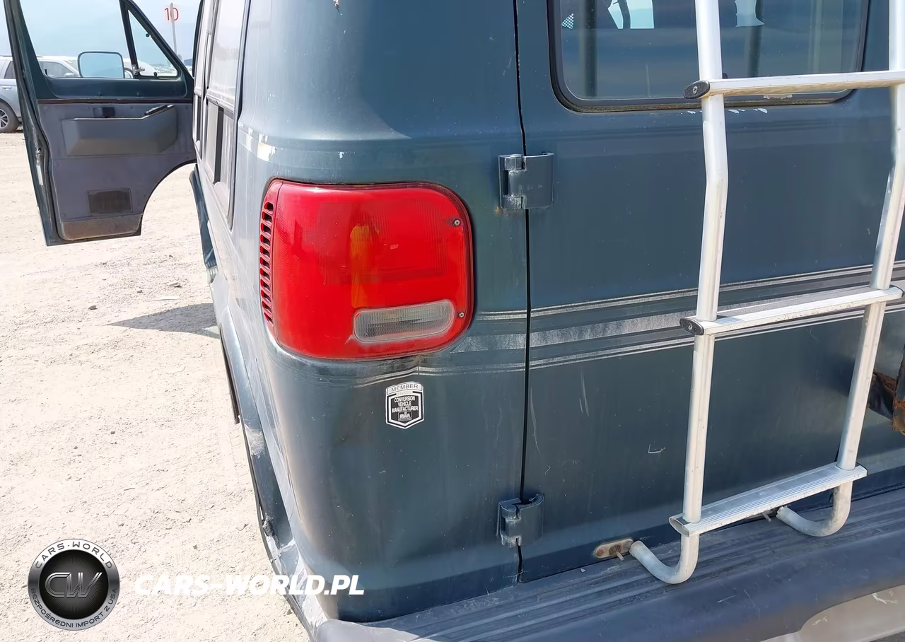 1996 Dodge Ram Van B2500 VIN:2B6HB21Y7TK124383 - 12