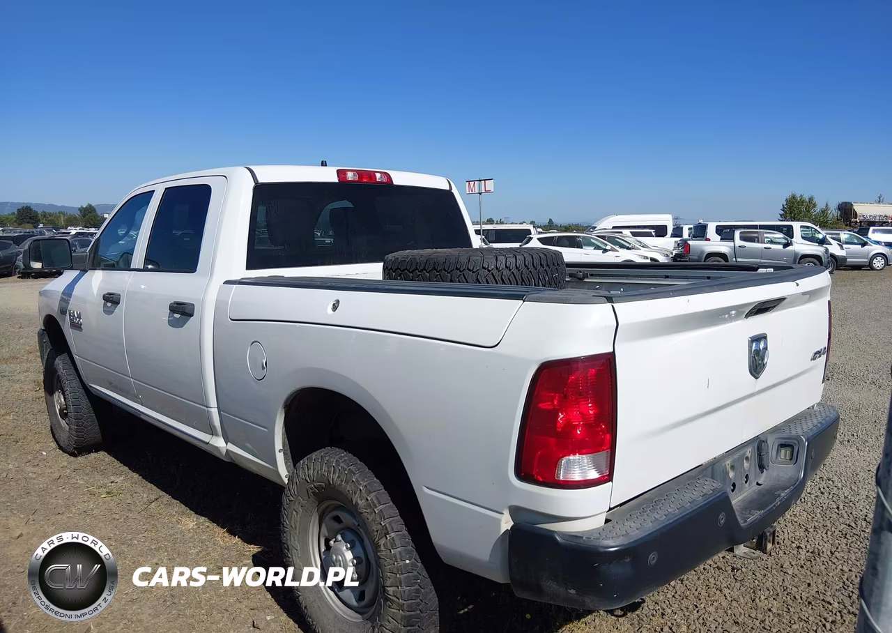 2018 Ram 2500 VIN:3C6TR5CTXJG282593 - 19