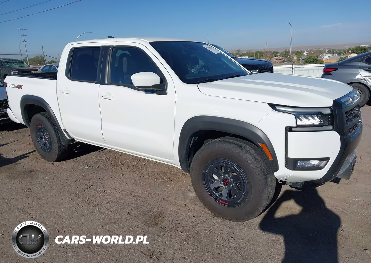 2026 Nissan Frontier Pro-4X 4X4 – zdjęcie 1 z 17