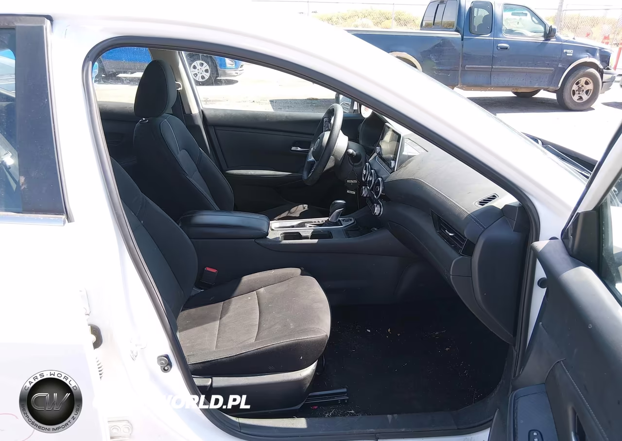 2025 Nissan Sentra Sv VIN:3N1AB8CV4SY299220 - 5