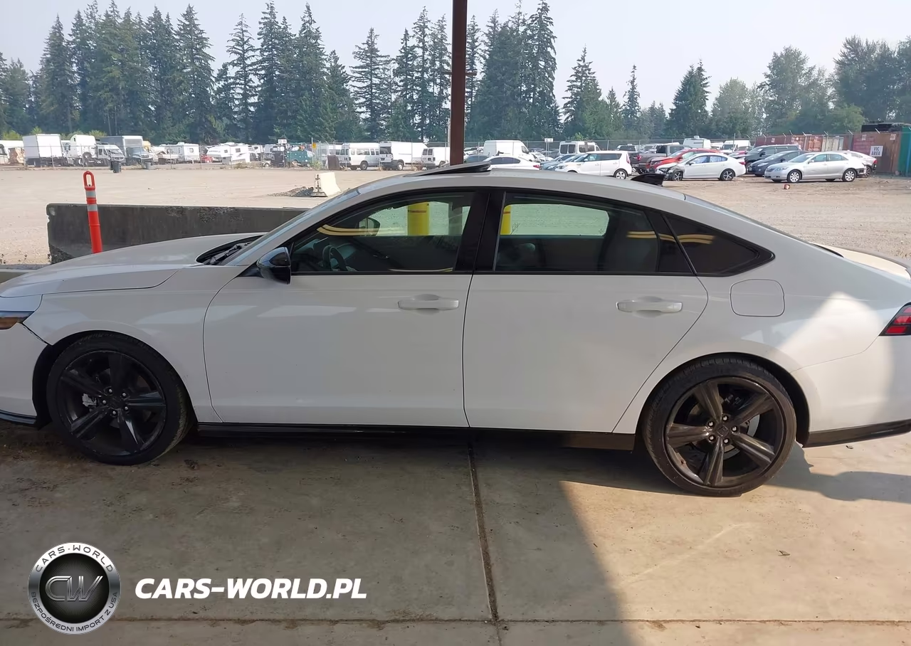 2025 Honda Accord Hybrid Sport-L VIN:1HGCY2F79SA052814 - 14