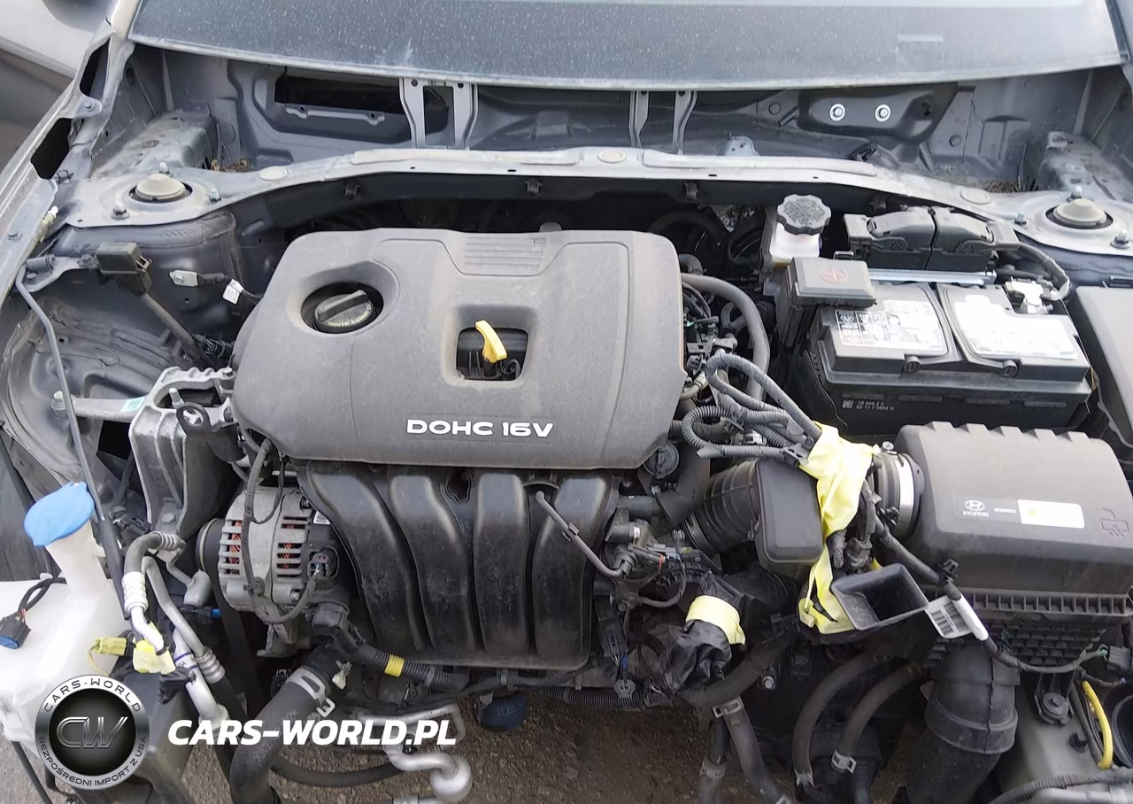 2018 Hyundai Elantra Sel VIN:5NPD84LF1JH255956 - 10