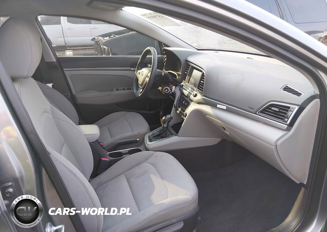 2018 Hyundai Elantra Sel VIN:5NPD84LF1JH255956 - 5