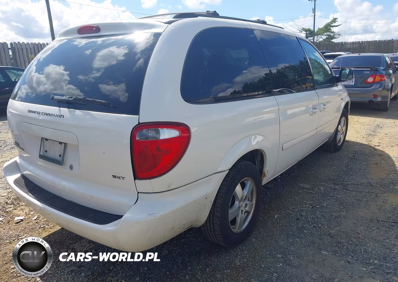 2007 Dodge Grand Caravan Sxt VIN:2D4GP44L97R286374 - 4