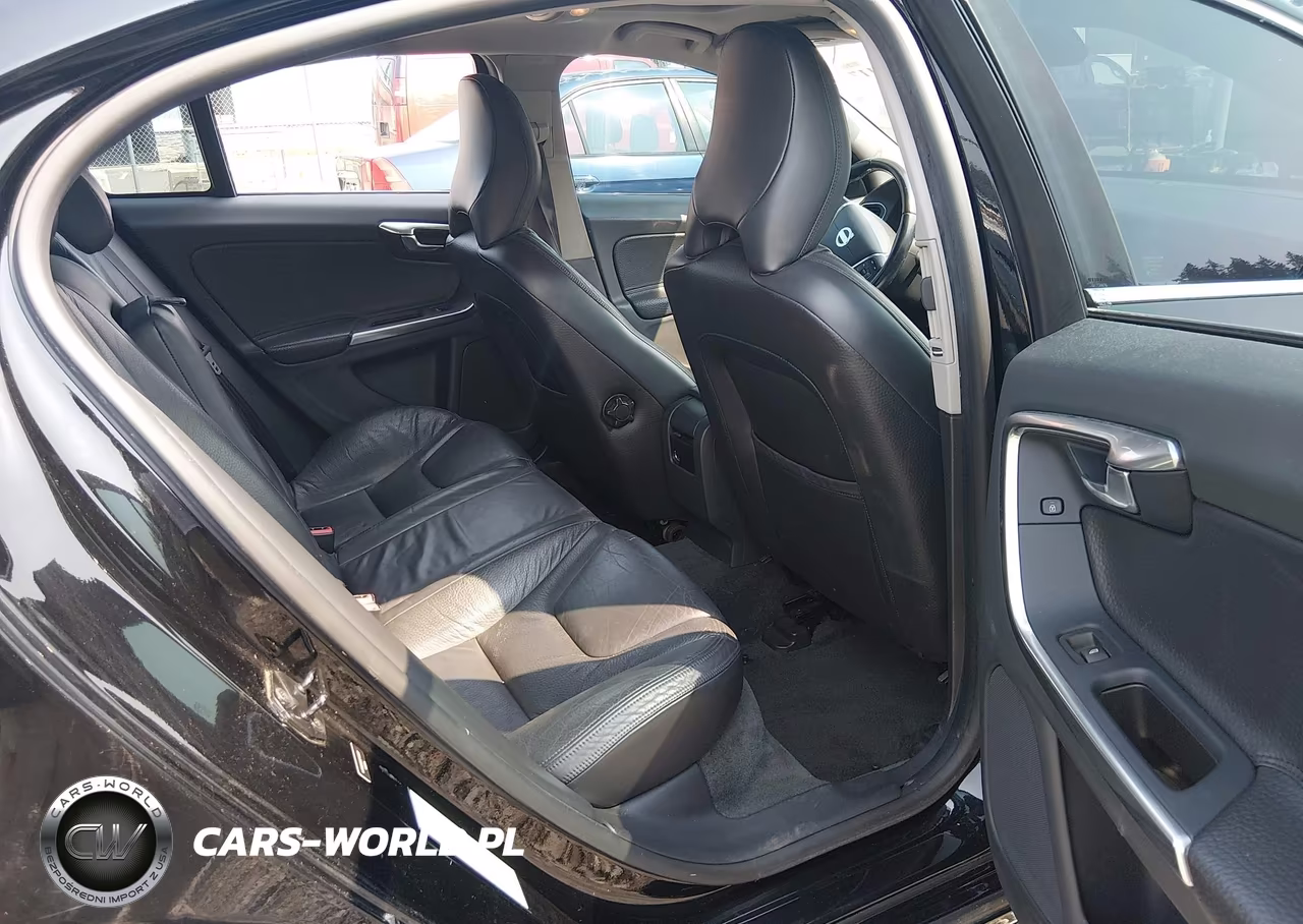 2012 Volvo S60 T5-T5 W-Moonroof VIN:YV1622FS9C2103087 - 18