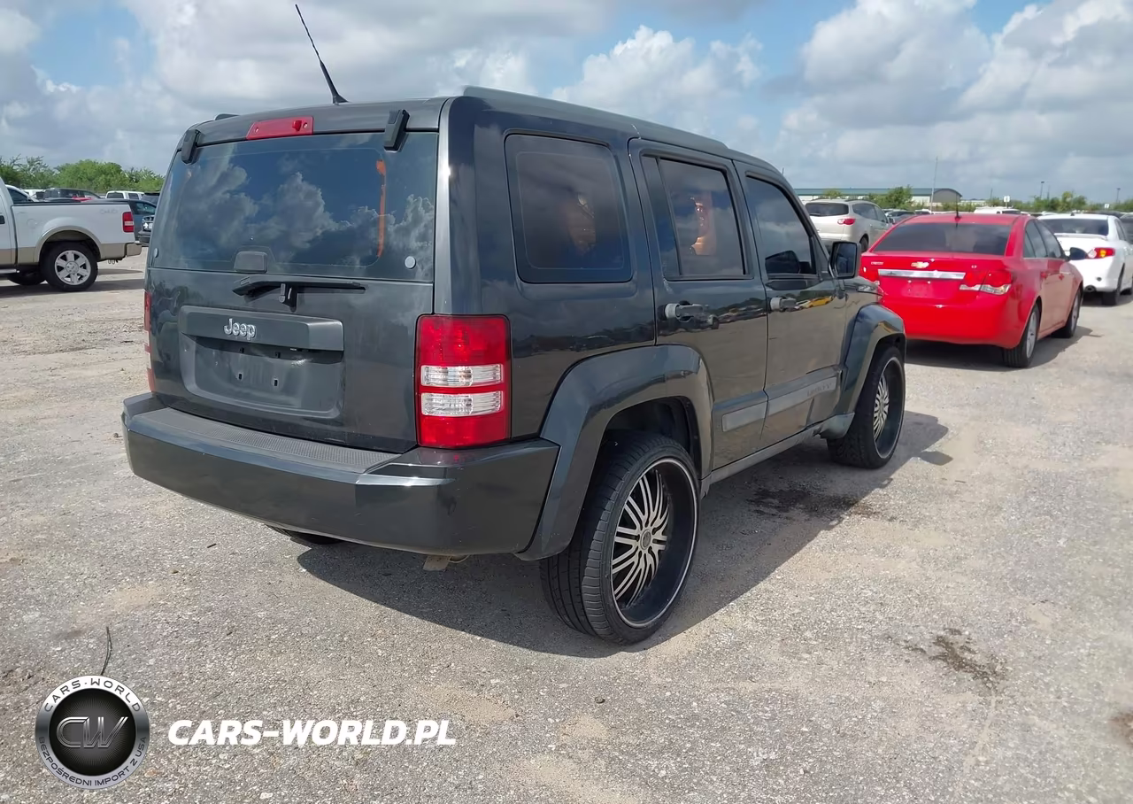 2011 Jeep Liberty Sport VIN:1J4PP2GK9BW552930 - 4
