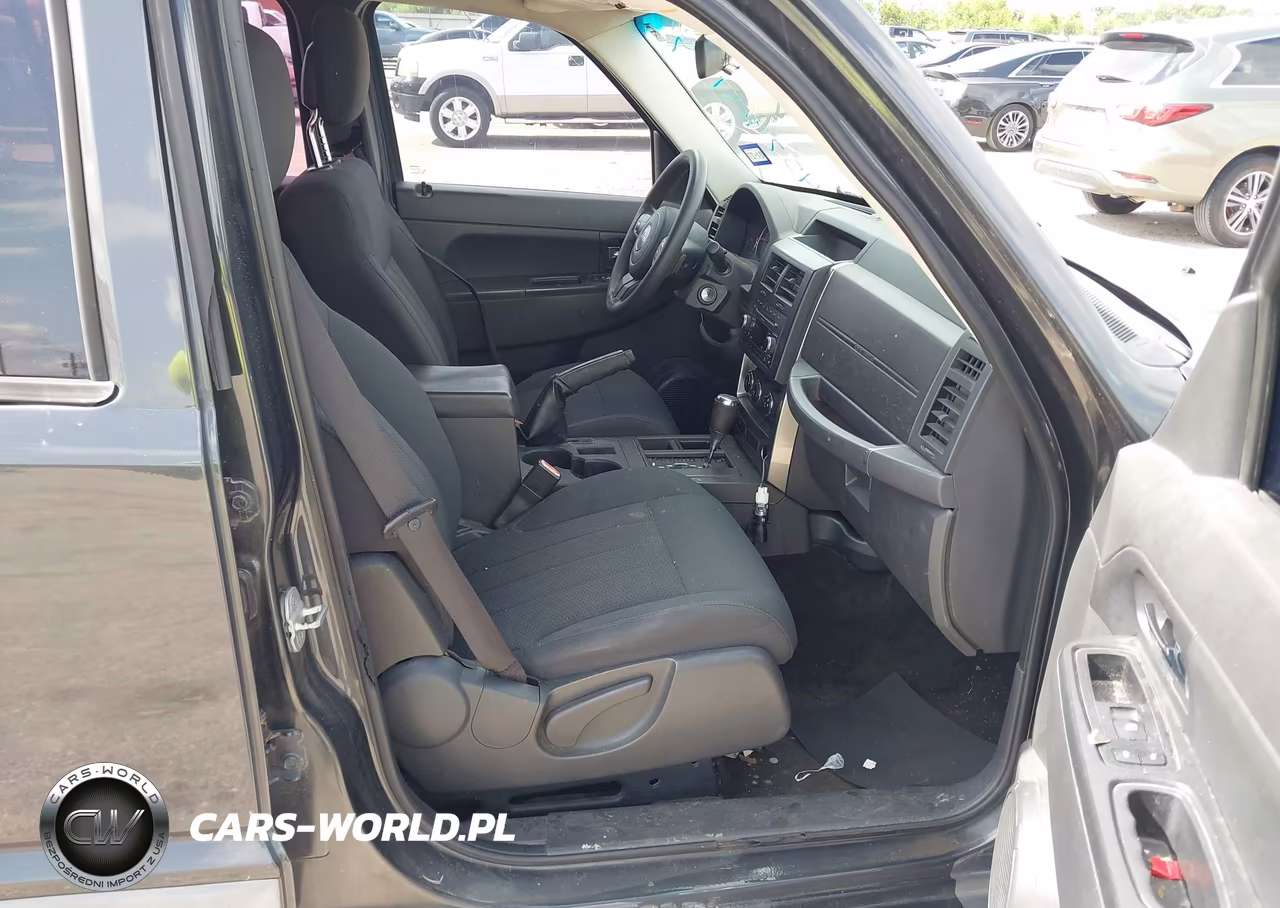 2011 Jeep Liberty Sport VIN:1J4PP2GK9BW552930 - 5