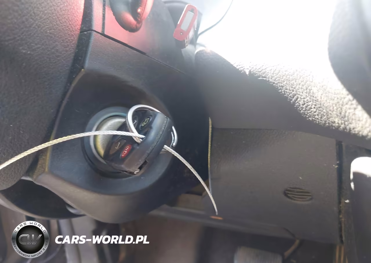 2018 Ford Focus Se VIN:1FADP3K20JL299265 - 11