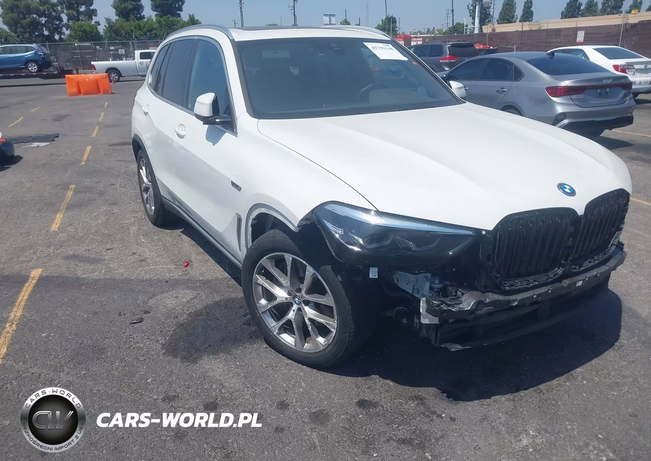 2023 BMW X5 Phev xDrive45E – zdjęcie 1 z 19