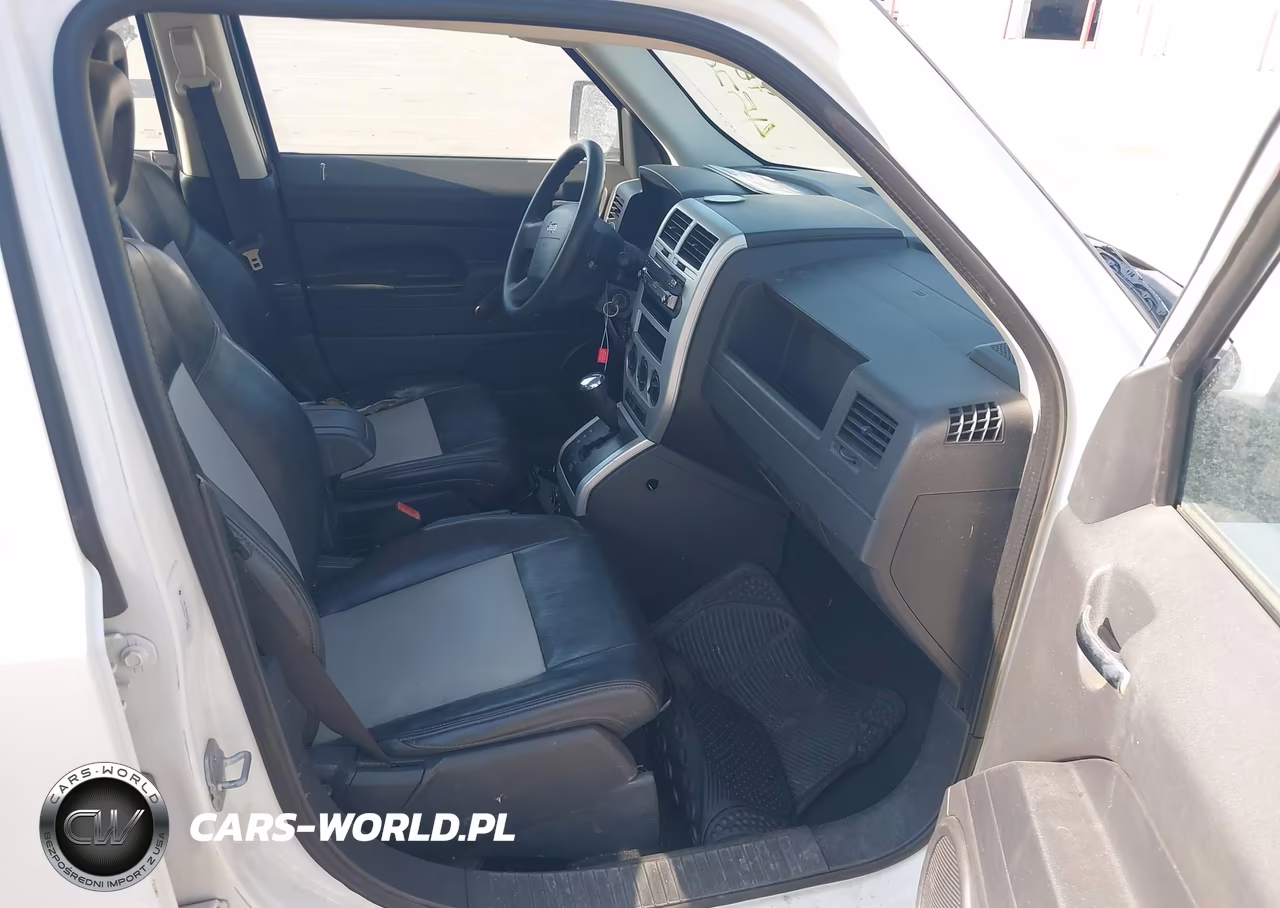 2008 Jeep Patriot Sport VIN:1J8FT28018D722060 - 5