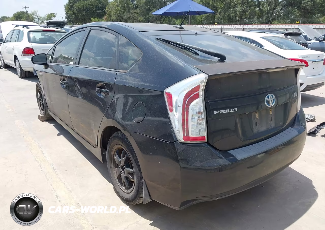 2013 Toyota Prius Three VIN:JTDKN3DU4D5602370 - 3