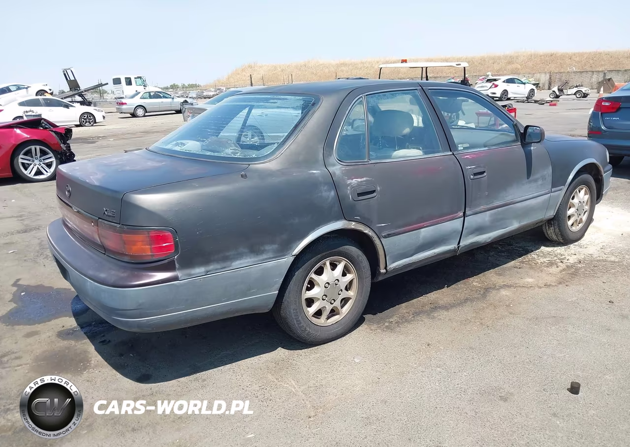 1992 Toyota Camry Xle VIN:JT2SK13E8N0007150 - 4