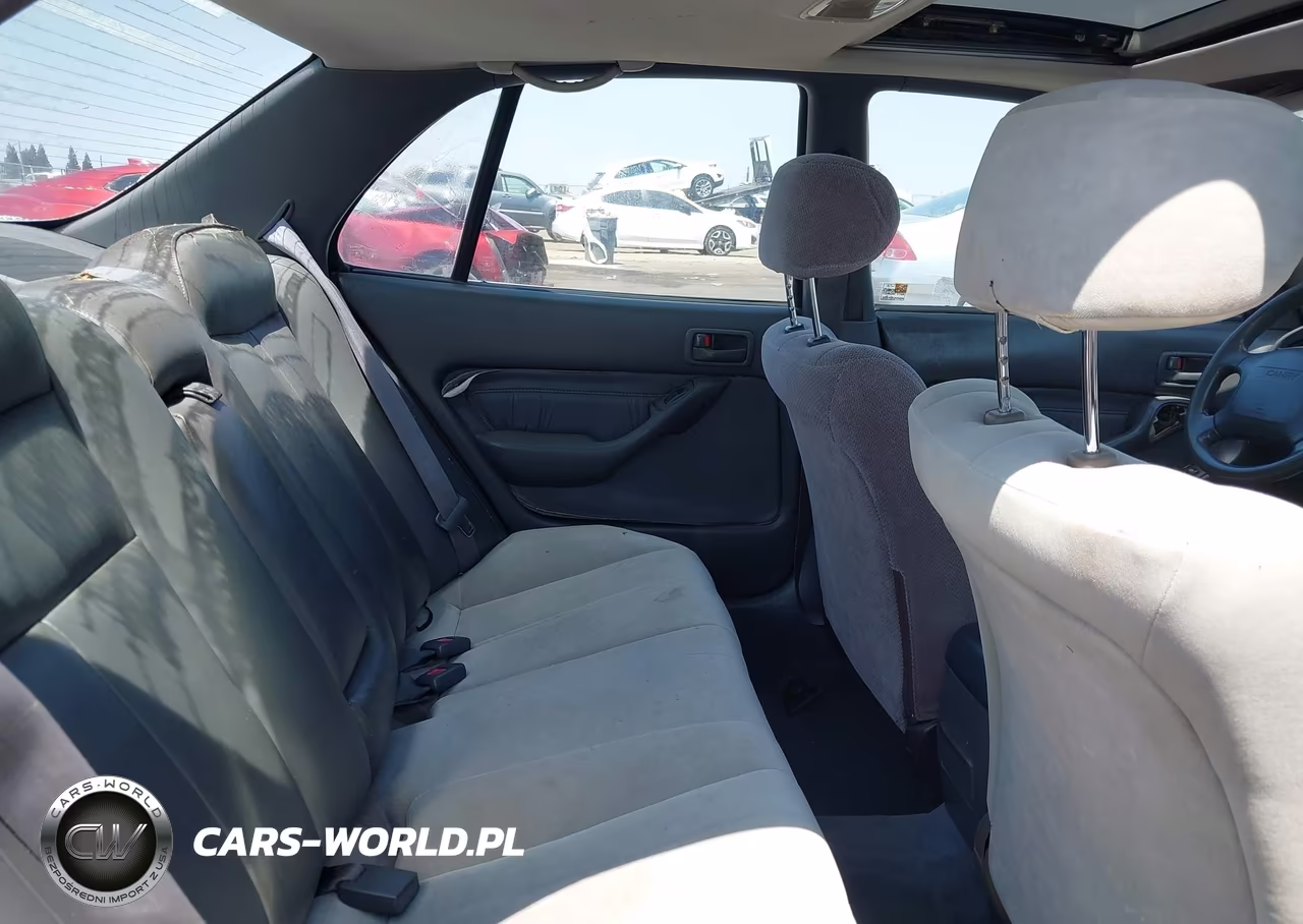 1992 Toyota Camry Xle VIN:JT2SK13E8N0007150 - 8