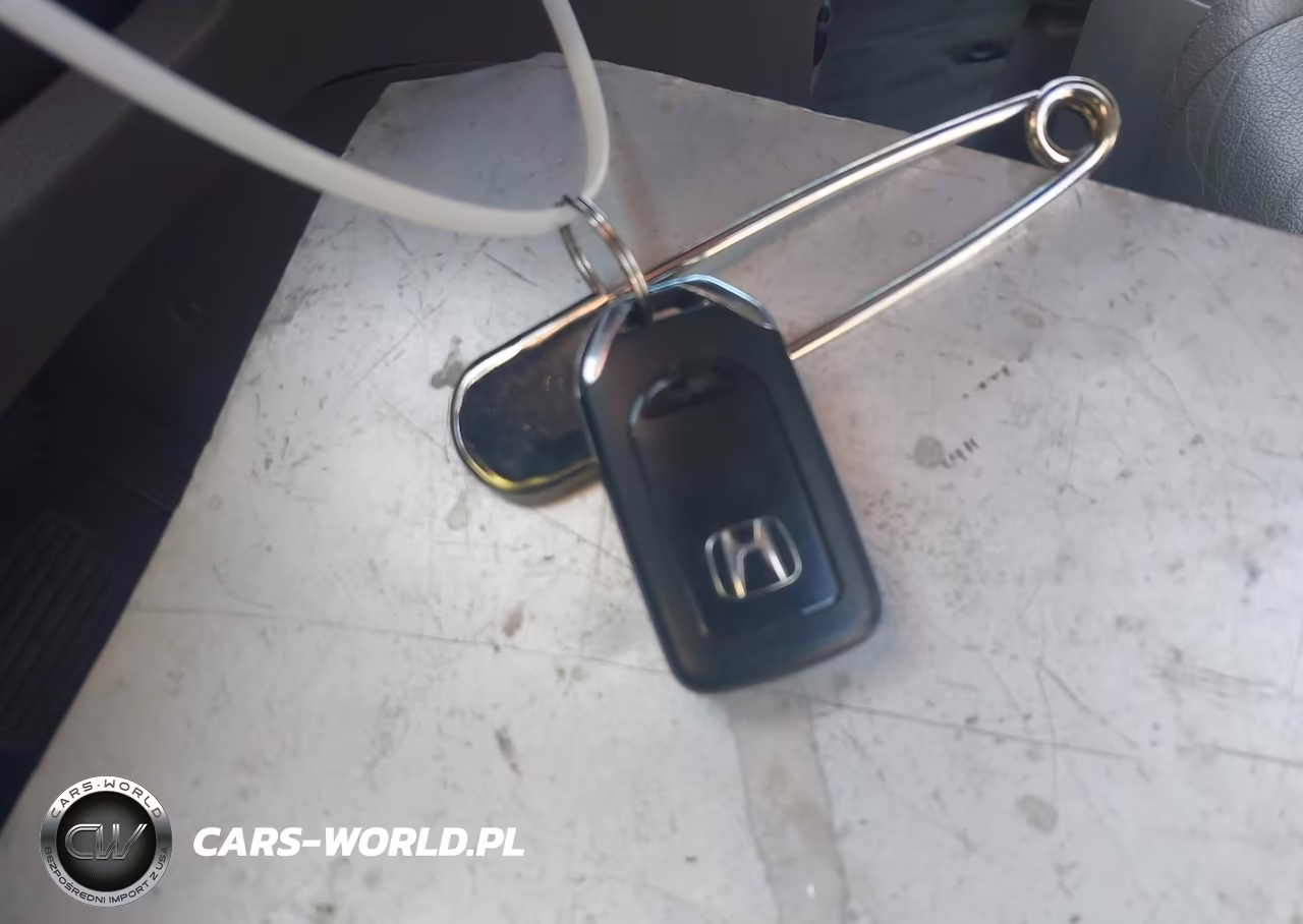 2015 Honda Odyssey Ex-L VIN:5FNRL5H68FB120076 - 11
