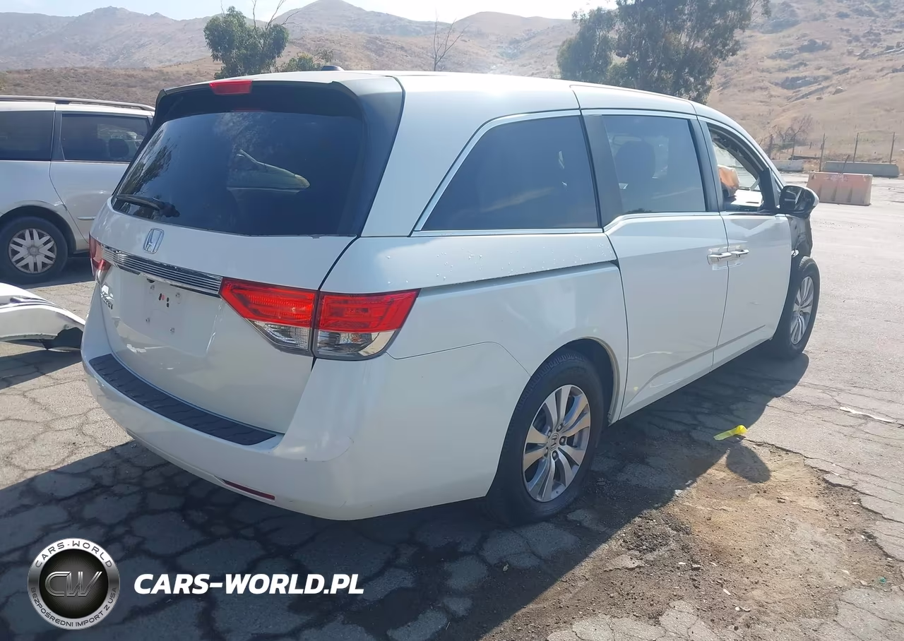 2015 Honda Odyssey Ex-L VIN:5FNRL5H68FB120076 - 4