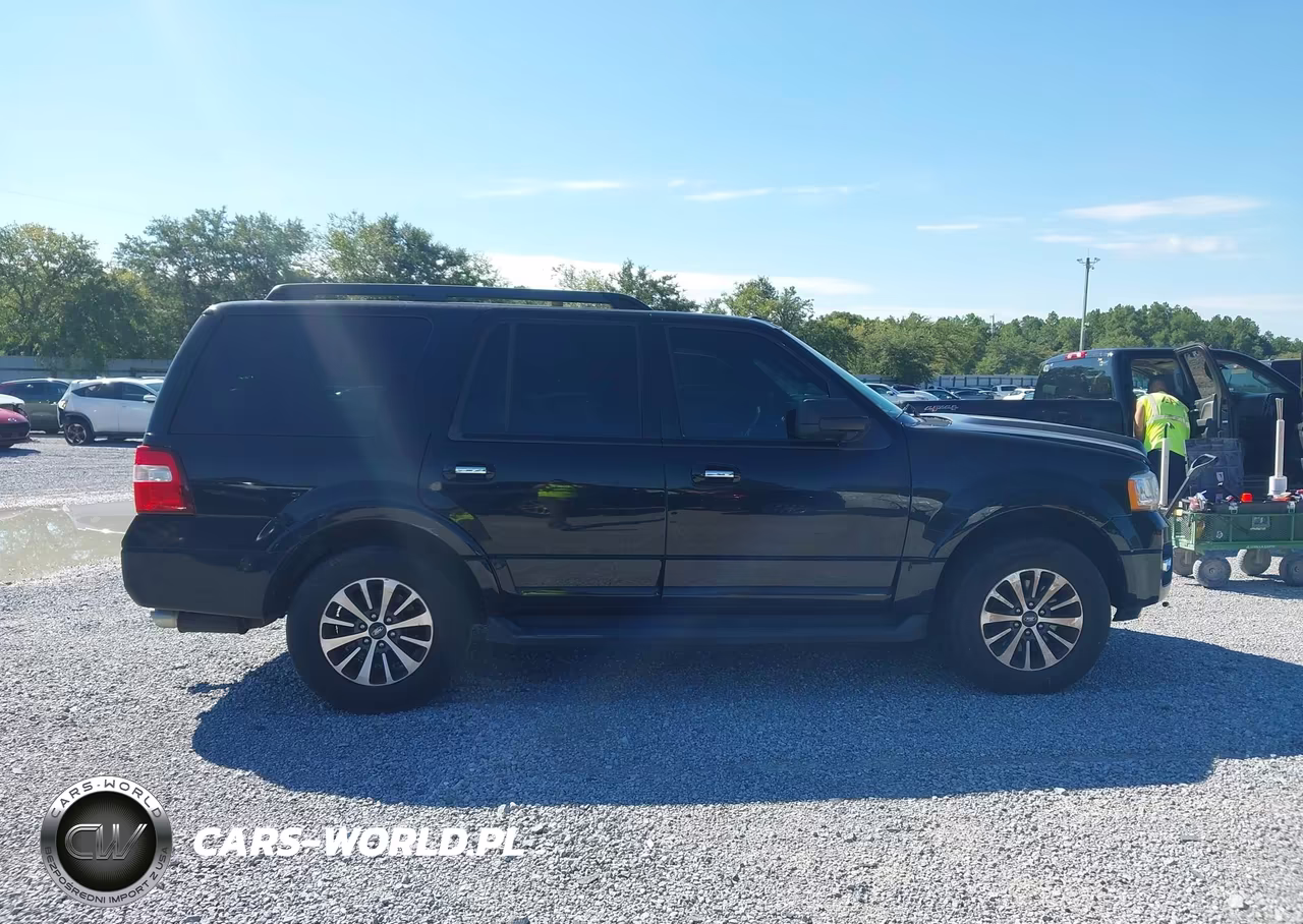 2016 Ford Expedition Xlt VIN:1FMJU1HTXGEF50022 - 13
