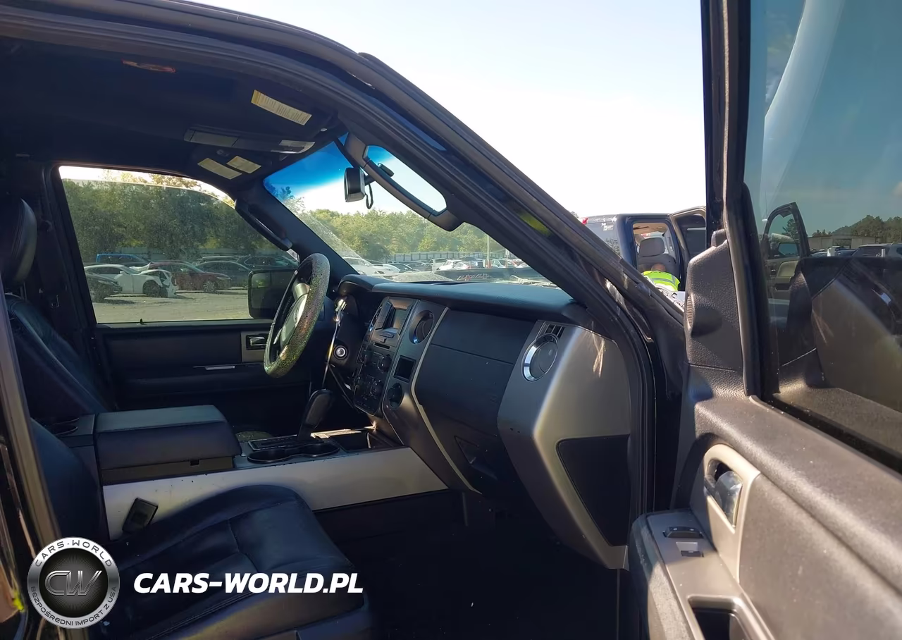 2016 Ford Expedition Xlt VIN:1FMJU1HTXGEF50022 - 5