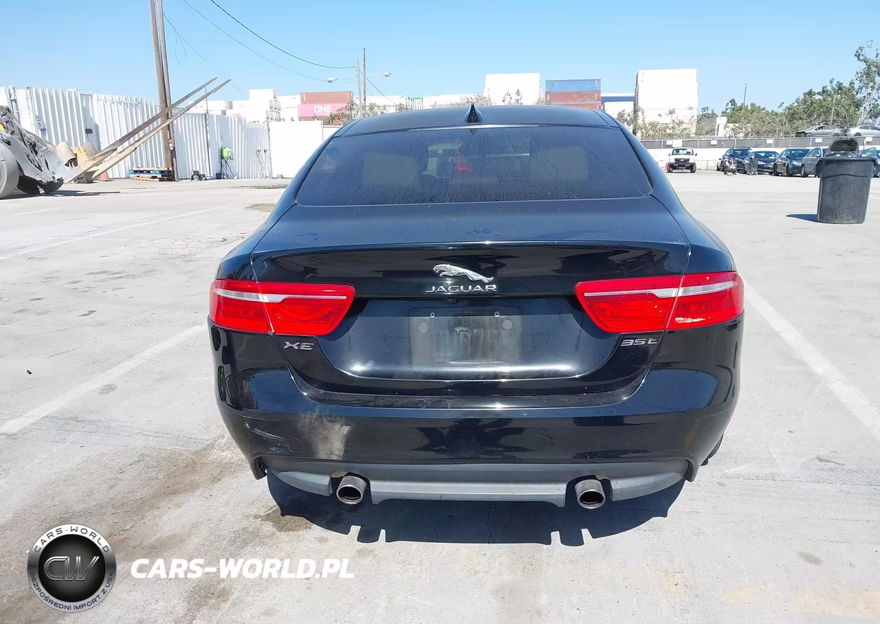 2017 Jaguar Xe 35T Premium VIN:SAJAD4BV1HCP11467 - 17