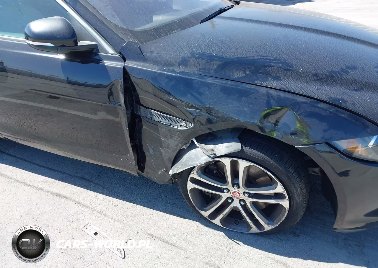 2017 Jaguar Xe 35T Premium VIN:SAJAD4BV1HCP11467 - 19