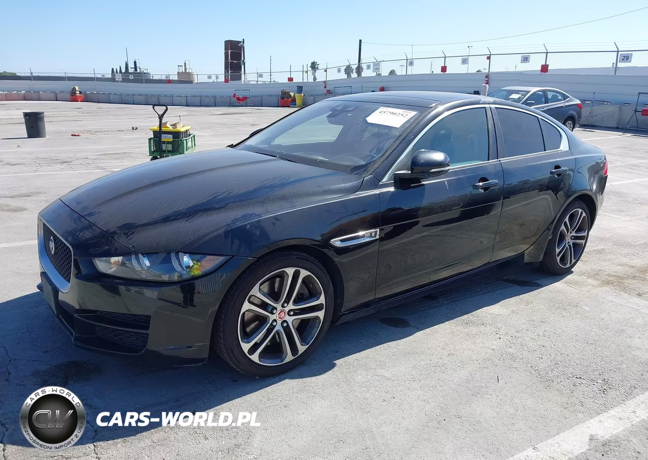 2017 Jaguar Xe 35T Premium VIN:SAJAD4BV1HCP11467 - 2