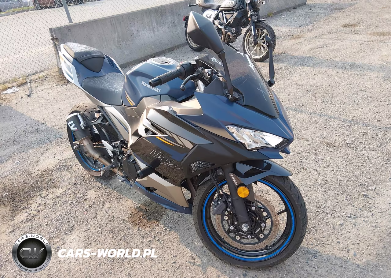 2023 Kawasaki Ex400