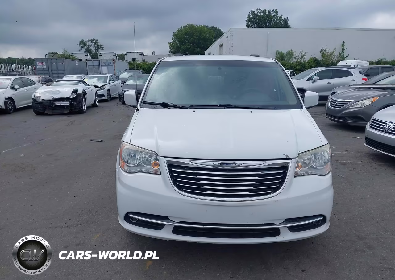 2016 Chrysler Town & Country Touring VIN:2C4RC1BG9GR296716 - 12