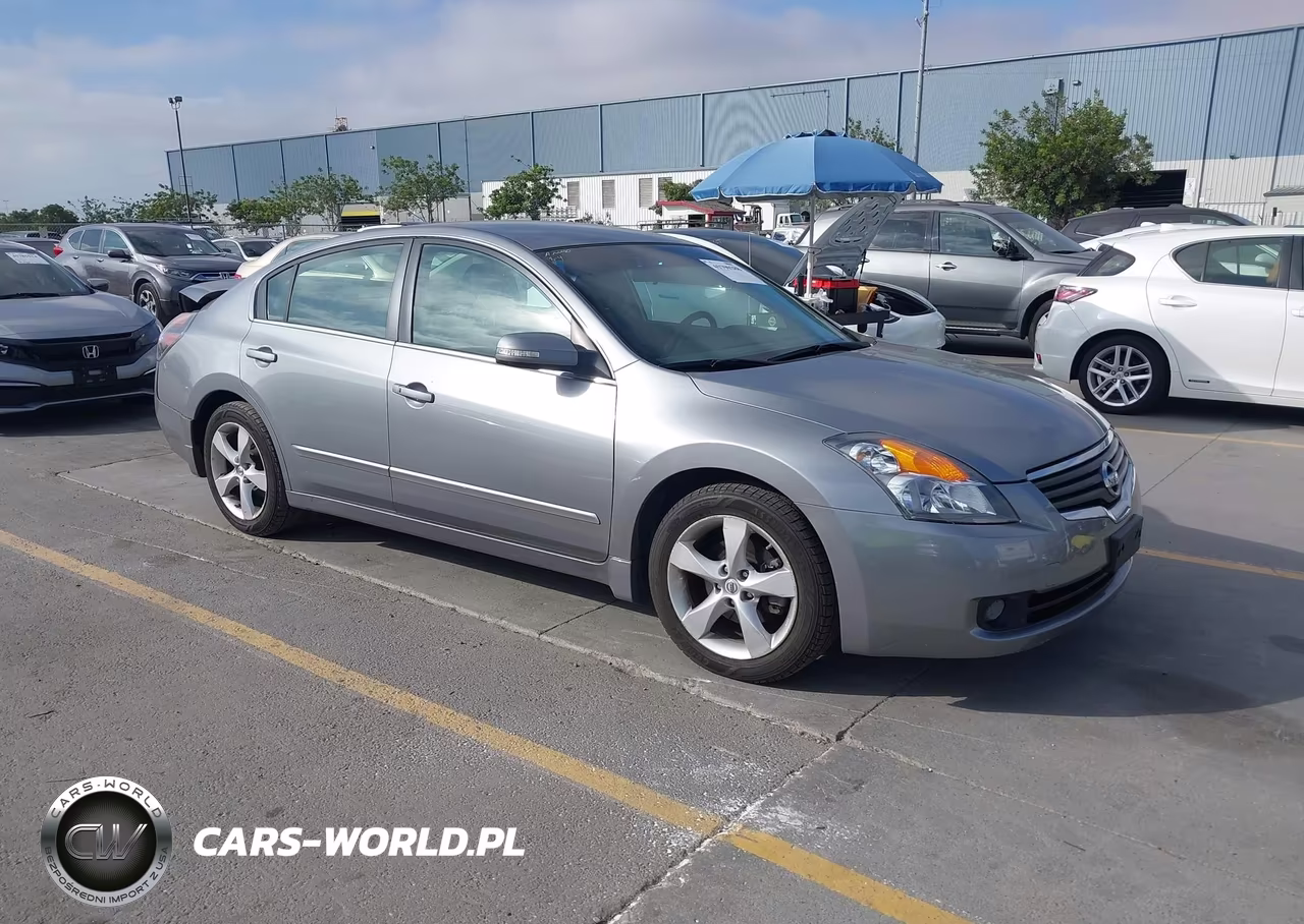 2008 Nissan Altima 3.5 Se – zdjęcie 1 z 17