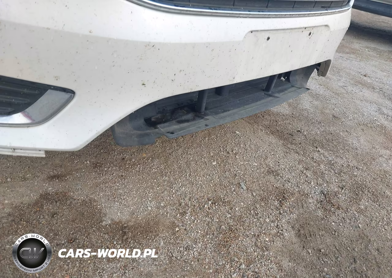 2018 Ford Focus Titanium VIN:1FADP3J24JL314934 - 19