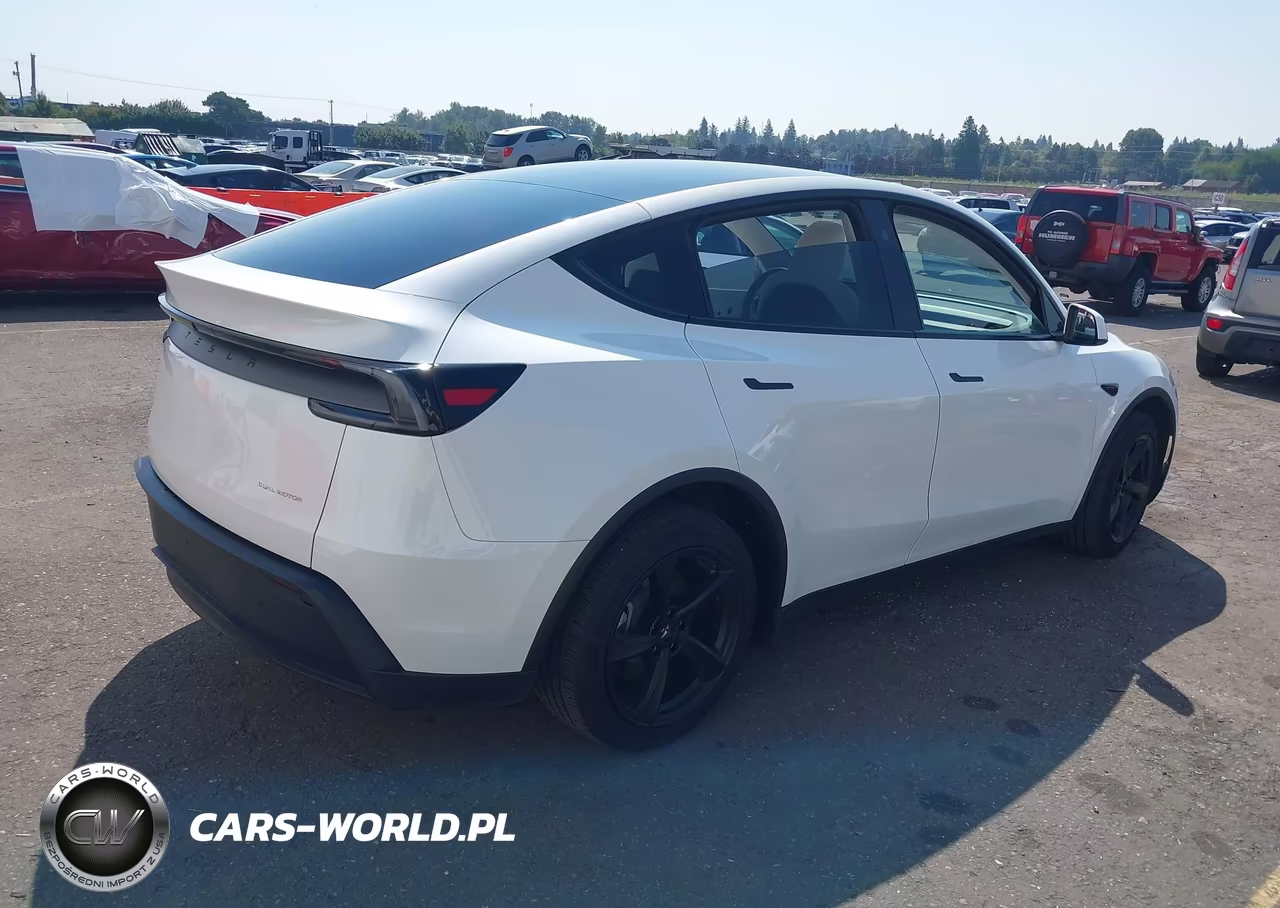 2026 Tesla Model Y All-Wheel Drive-Long Range Launch Series-Premium All-Wheel Drive VIN:7SAYGDEE3TF431581 - 4