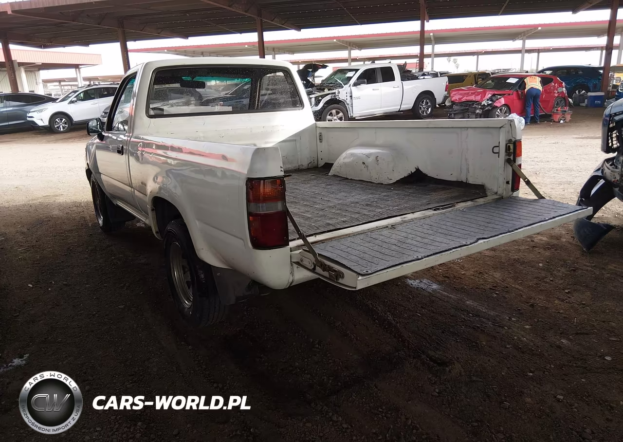 1991 Toyota Pickup 1-2 Ton Short Wheelbase VIN:JT4RN81A3M5101931 - 3