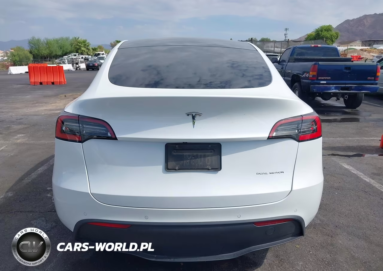 2020 Tesla Model Y Long Range Dual Motor All-Wheel Drive VIN:5YJYGDEE3LF055798 - 15