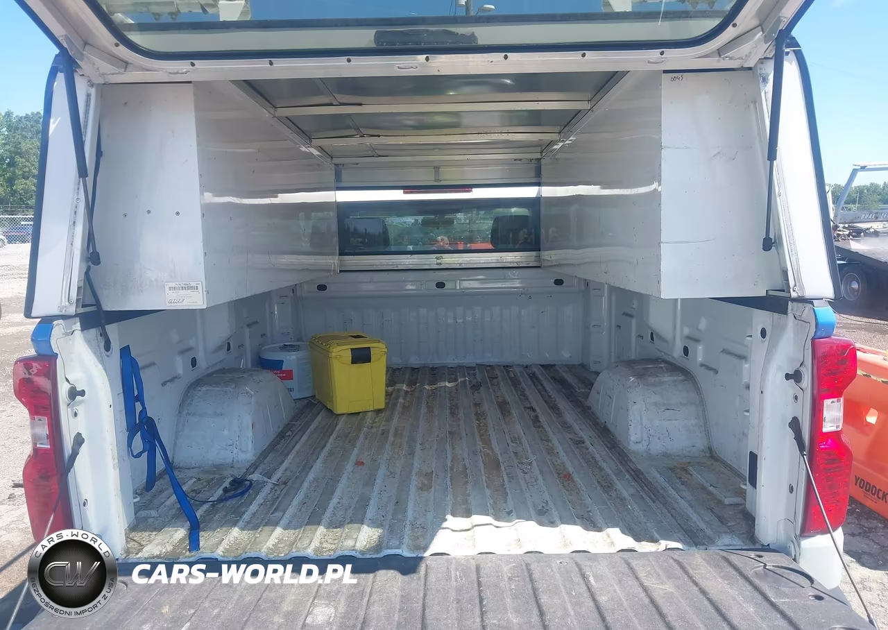2019 Chevrolet Silverado 1500 Work Truck VIN:3GCNWAEH8KG287143 - 3