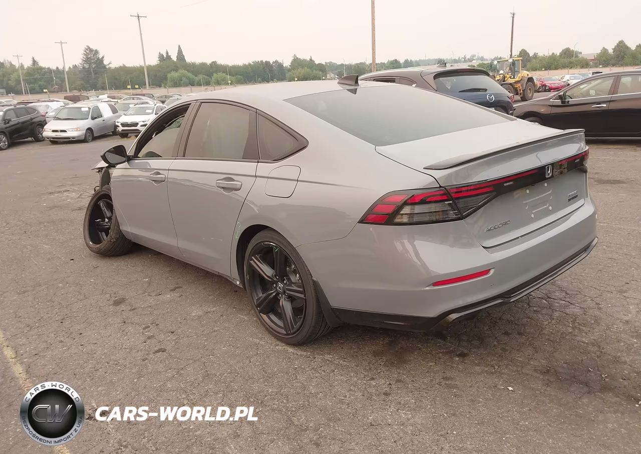 2024 Honda Accord Hybrid Sport-L VIN:1HGCY2F74RA085763 - 3
