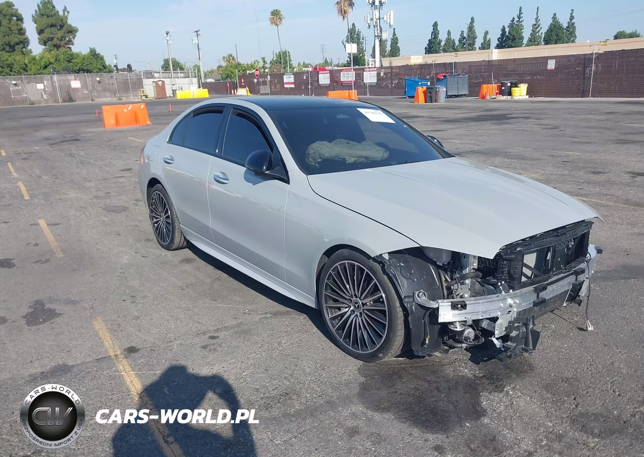 2026 Mercedes-Benz C 300 – zdjęcie 1 z 20
