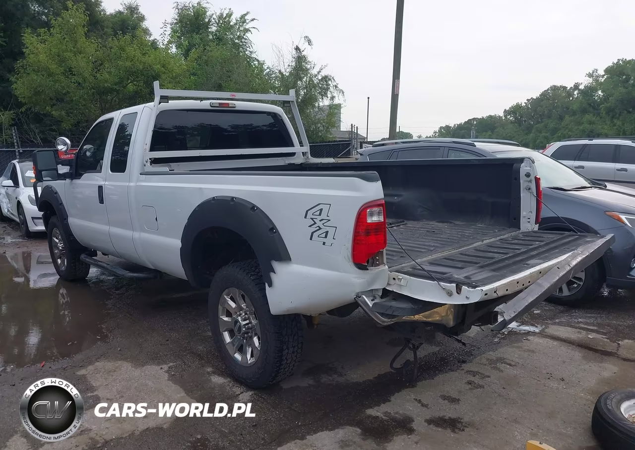 2012 Ford F-250 Xl VIN:1FT7X2B65CEC19583 - 3