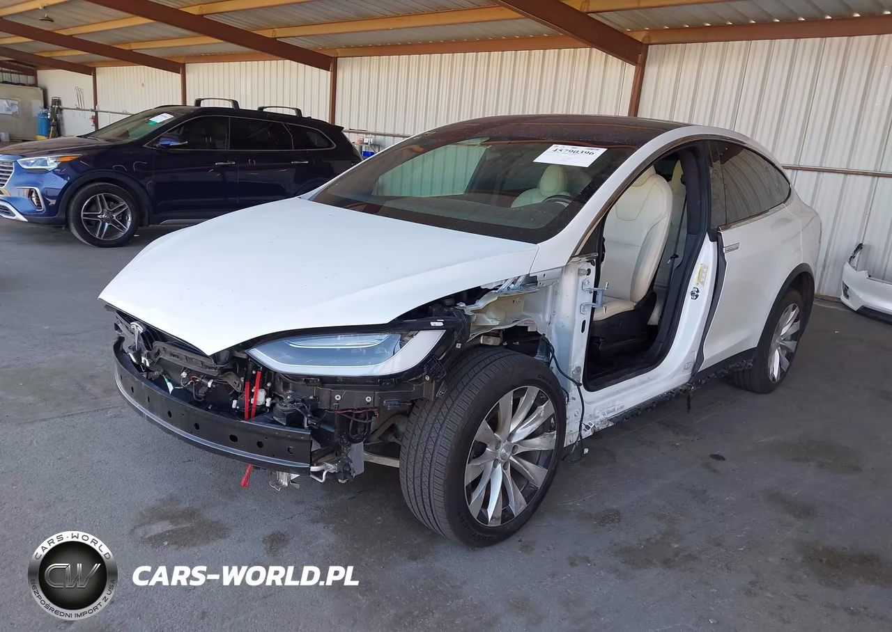 2020 Tesla Model X Long Range Dual Motor All-Wheel Drive-Long Range Plus Dual Motor All-Wheel Drive VIN:5YJXCBE24LF283004 - 2