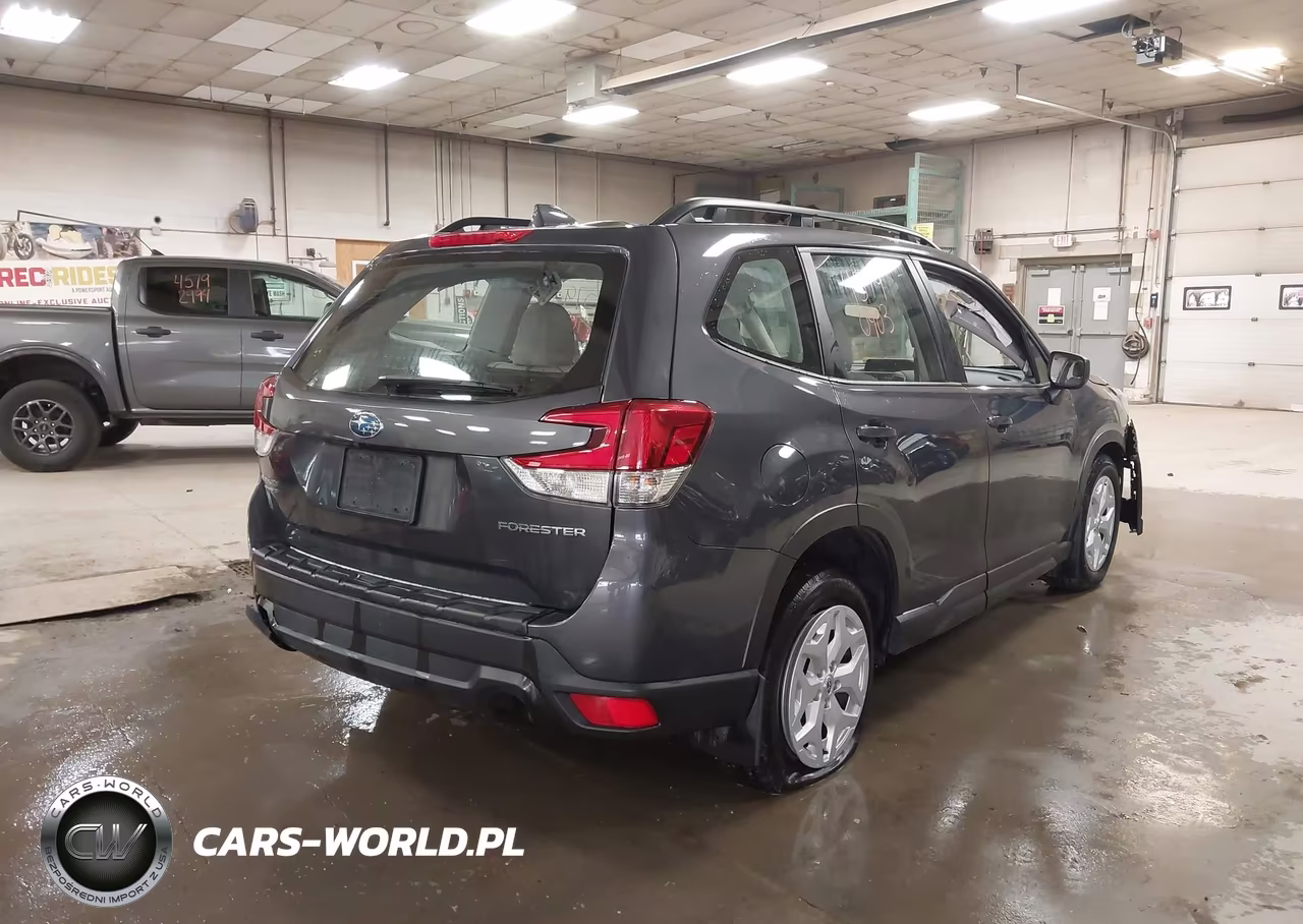 2023 Subaru Forester VIN:JF2SKACC4PH429458 - 4