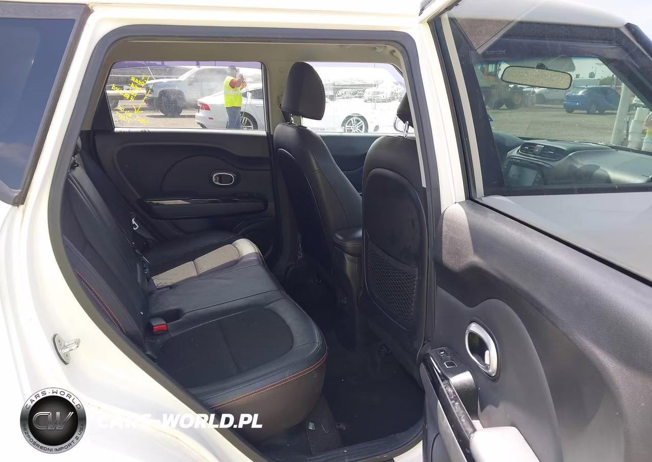 2018 Kia Soul ! VIN:KNDJX3AA3J7530092 - 8