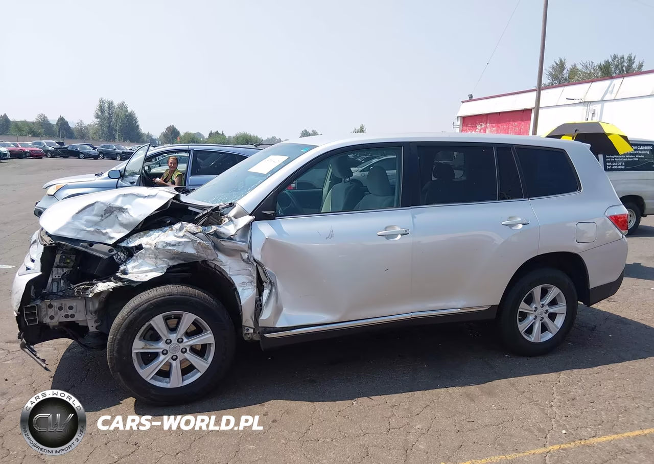 2011 Toyota Highlander VIN:5TDZA3EH4BS010180 - 14